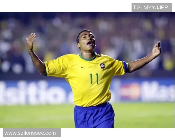 独狼足球明星崛起背后的孤独与奋斗历程探秘