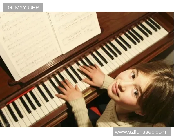 韩国足球明星崛起之路：从少年天才到世界舞台的传奇之旅